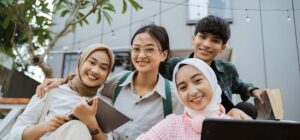 Mahasiswa Cuma Datang Kuliah Pulang? Atau Justru Jadi Penggerak Masa Depan Kampus?